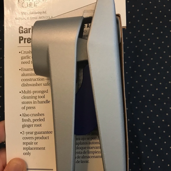 Vintage Pampered Chef Garlic Press (1996) NIP - Picture 3 of 6